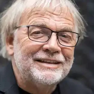 جوستان غاردر