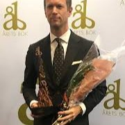 نكلاس نات أو داغ